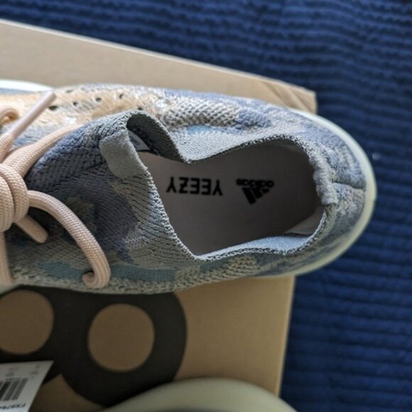 Adidas Yeezy Boost 380 Mist Men 9 FX9764 new in box 122025 - Picture 4 of 11